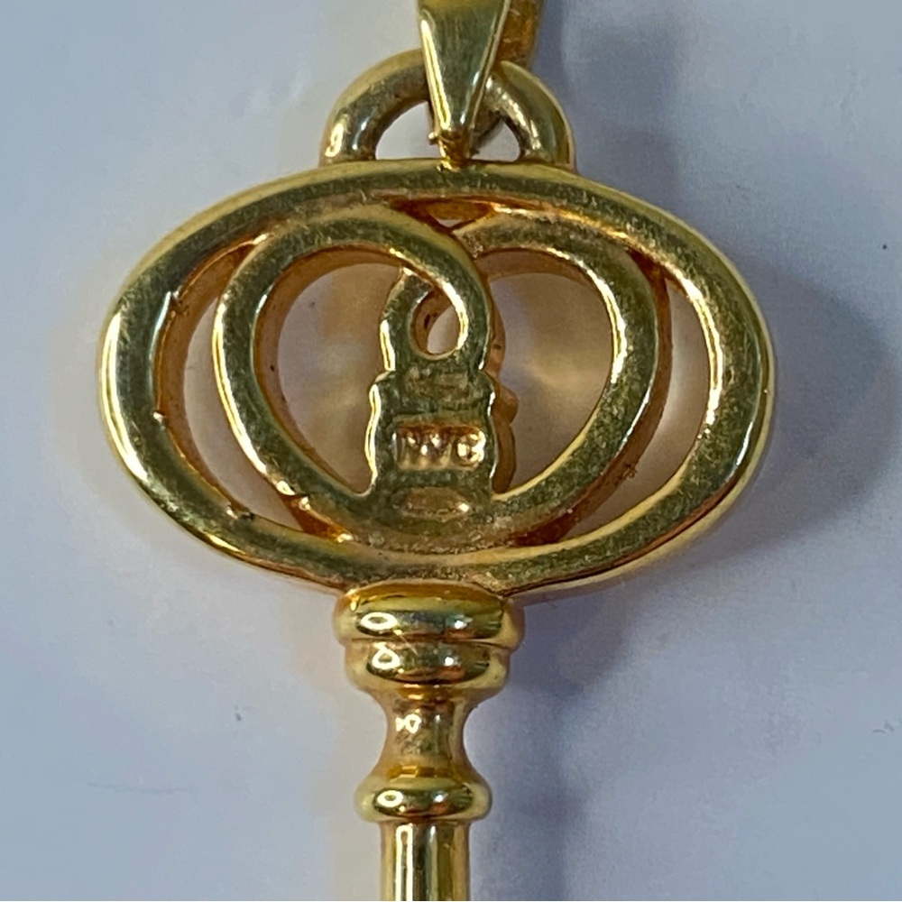Vintage NVC Gold Tone Key Pendant with Rhinestone - Picture 4 of 7